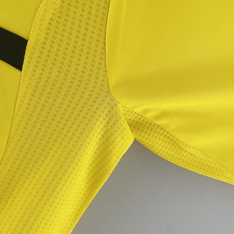 Real Madrid 2011-2012 Away Goalkeeper Retro