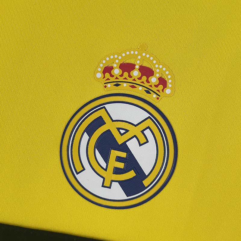Real Madrid 2011-2012 Away Goalkeeper Retro