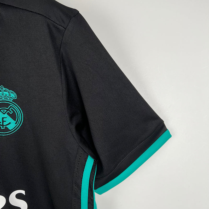 Real Madrid 2017-2018 Away Retro