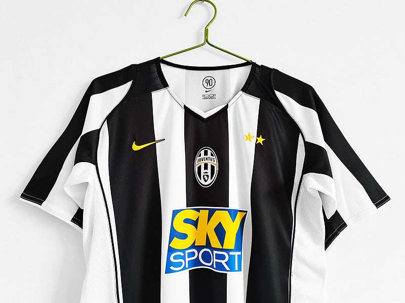 Juventus 2004-2005 Home Retro