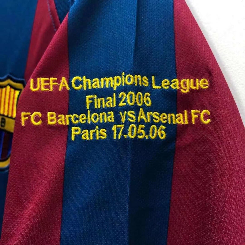 Barcelona 2005-2006 Home Final Retro