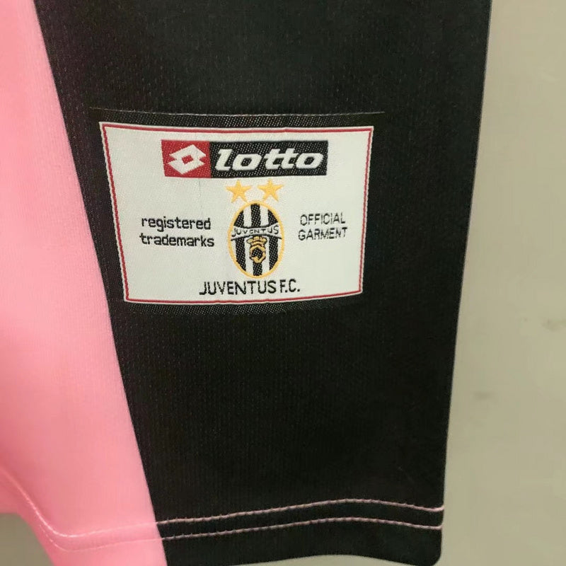 Juventus 2002-2003 GoalKeeper Away Retro