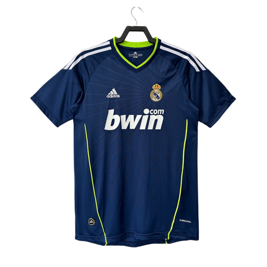 Real Madrid 2010-2011 Away Retro