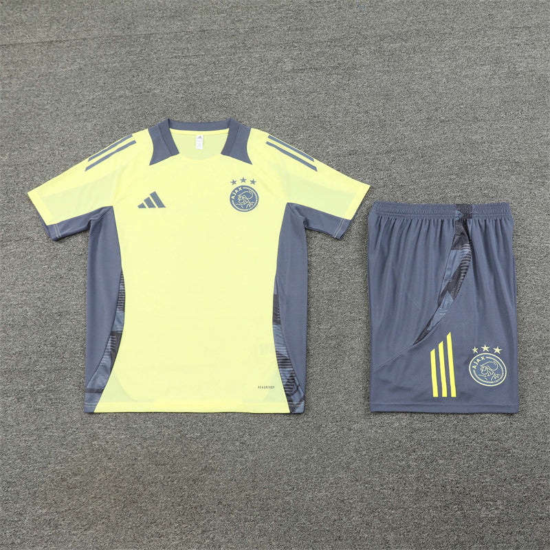 Ajax Training Kit Kids 24-25