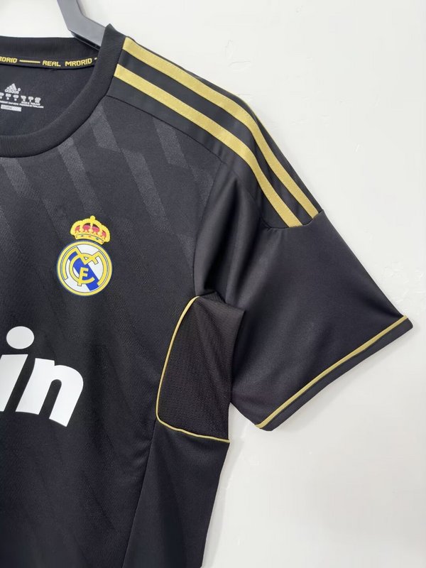 Real Madrid 2011-2012 Away Retro