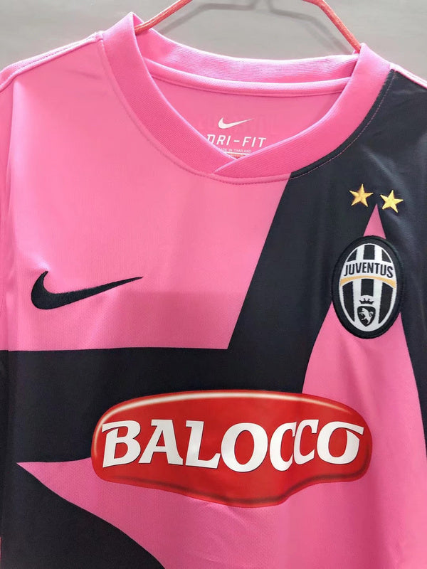 Juventus 2011-2012 Away Retro