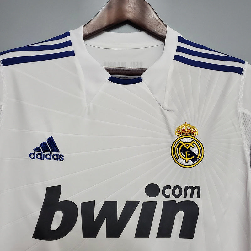 Real Madrid 2010-2011 Home Retro